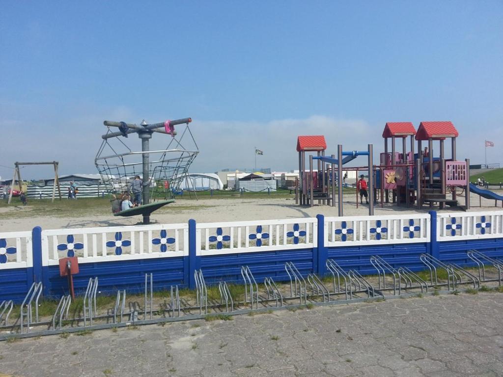 Lodge Camp Harlesiel Direkt Am Wattenmeer Wittmund Exteriör bild